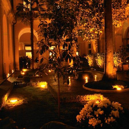 Palazzo Cardinal Cesi Hotel Rome Exterior photo