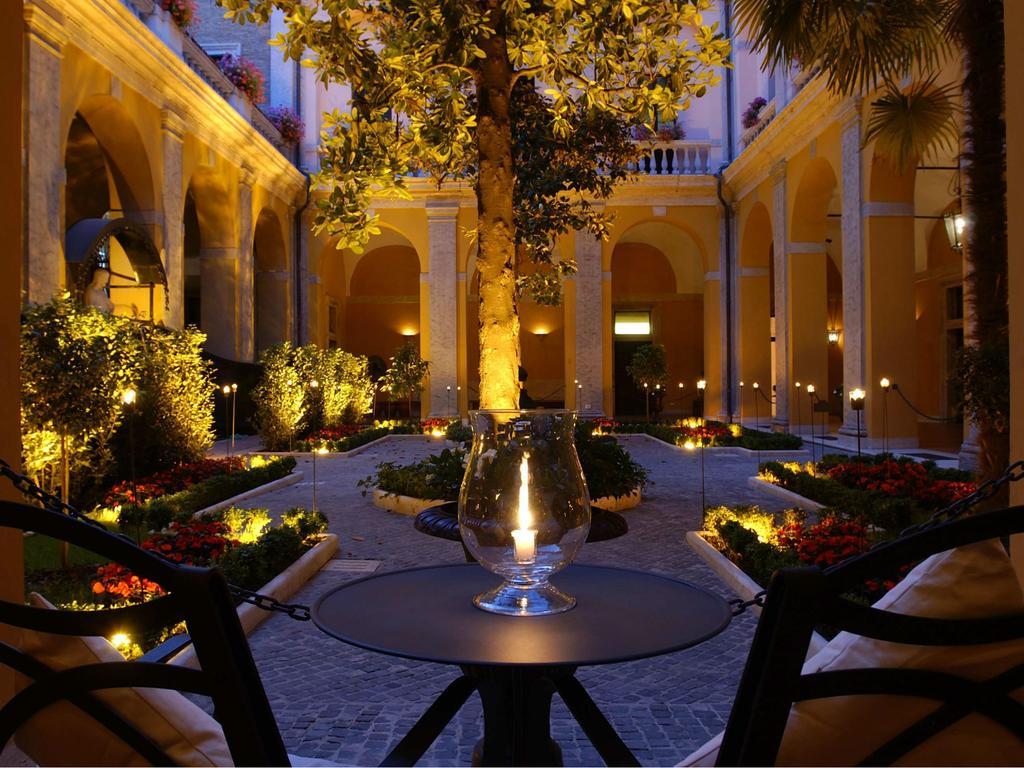 Palazzo Cardinal Cesi Hotel Rome Exterior photo