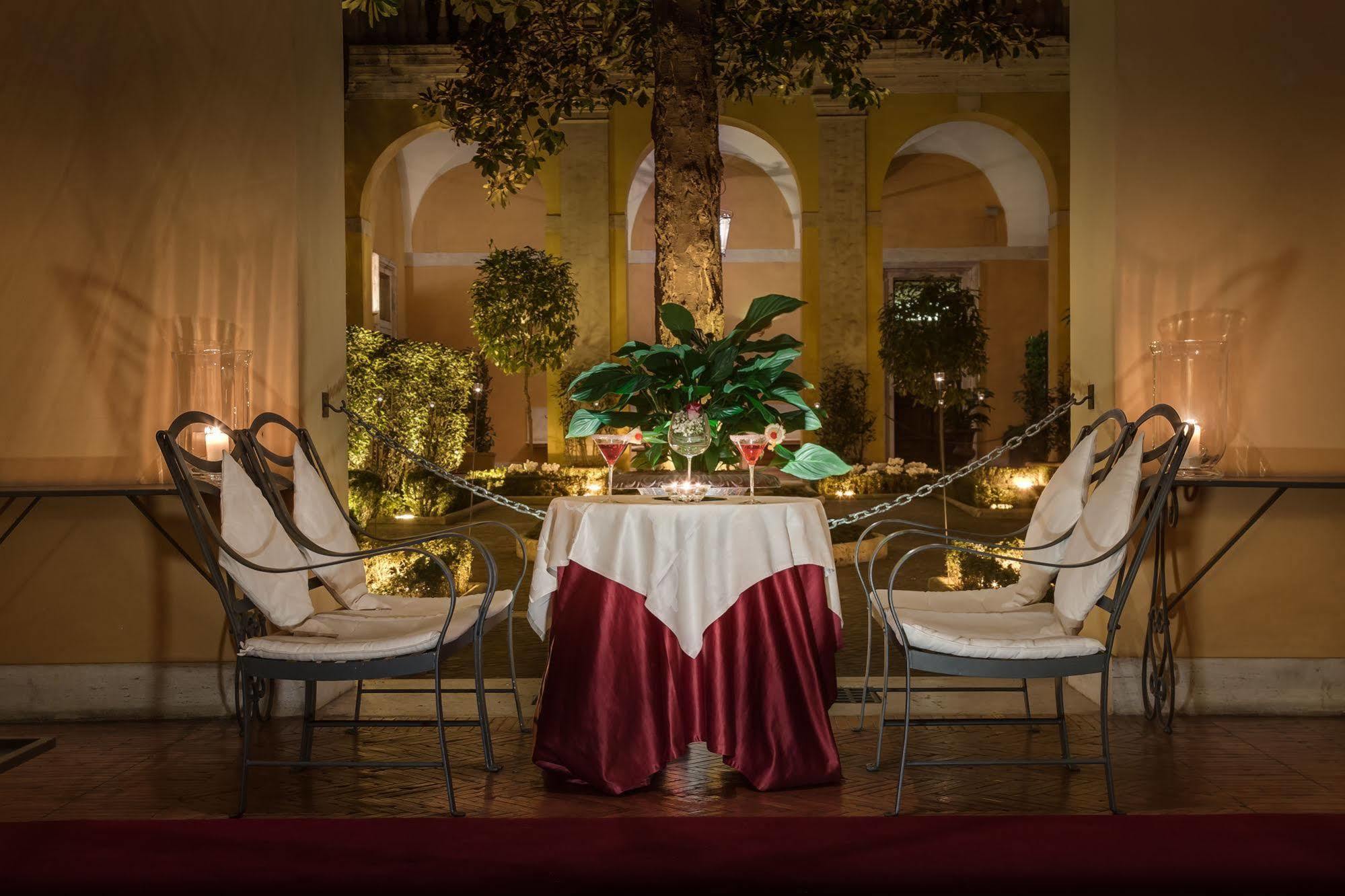 Palazzo Cardinal Cesi Hotel Rome Exterior photo